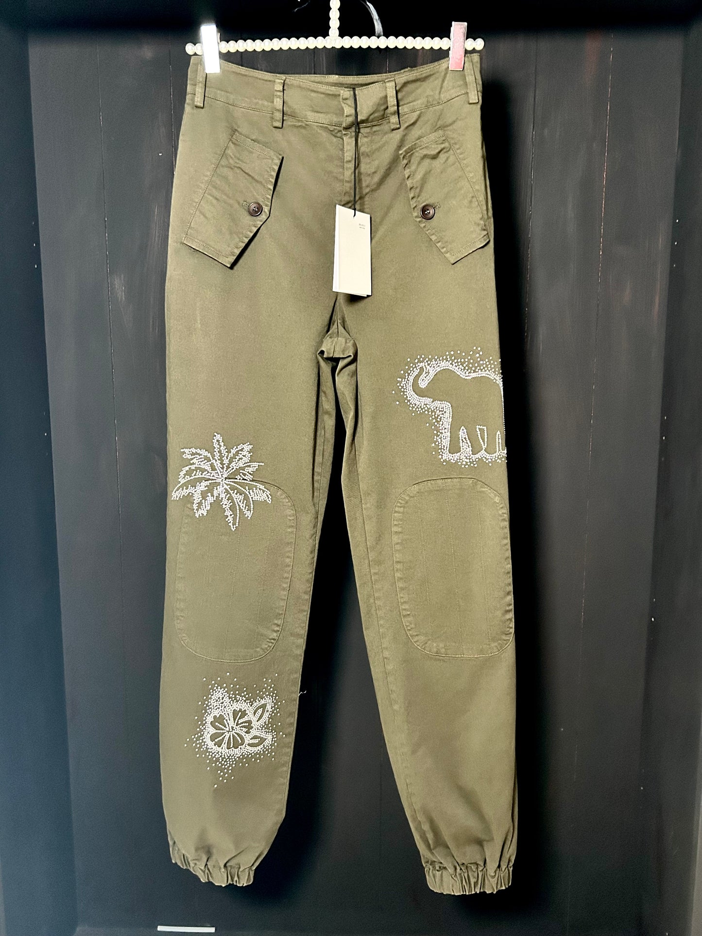 Brand Unique cargo