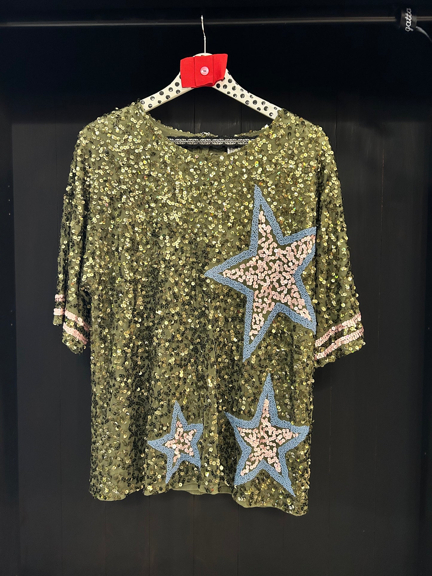 Brand Unique t-shirt