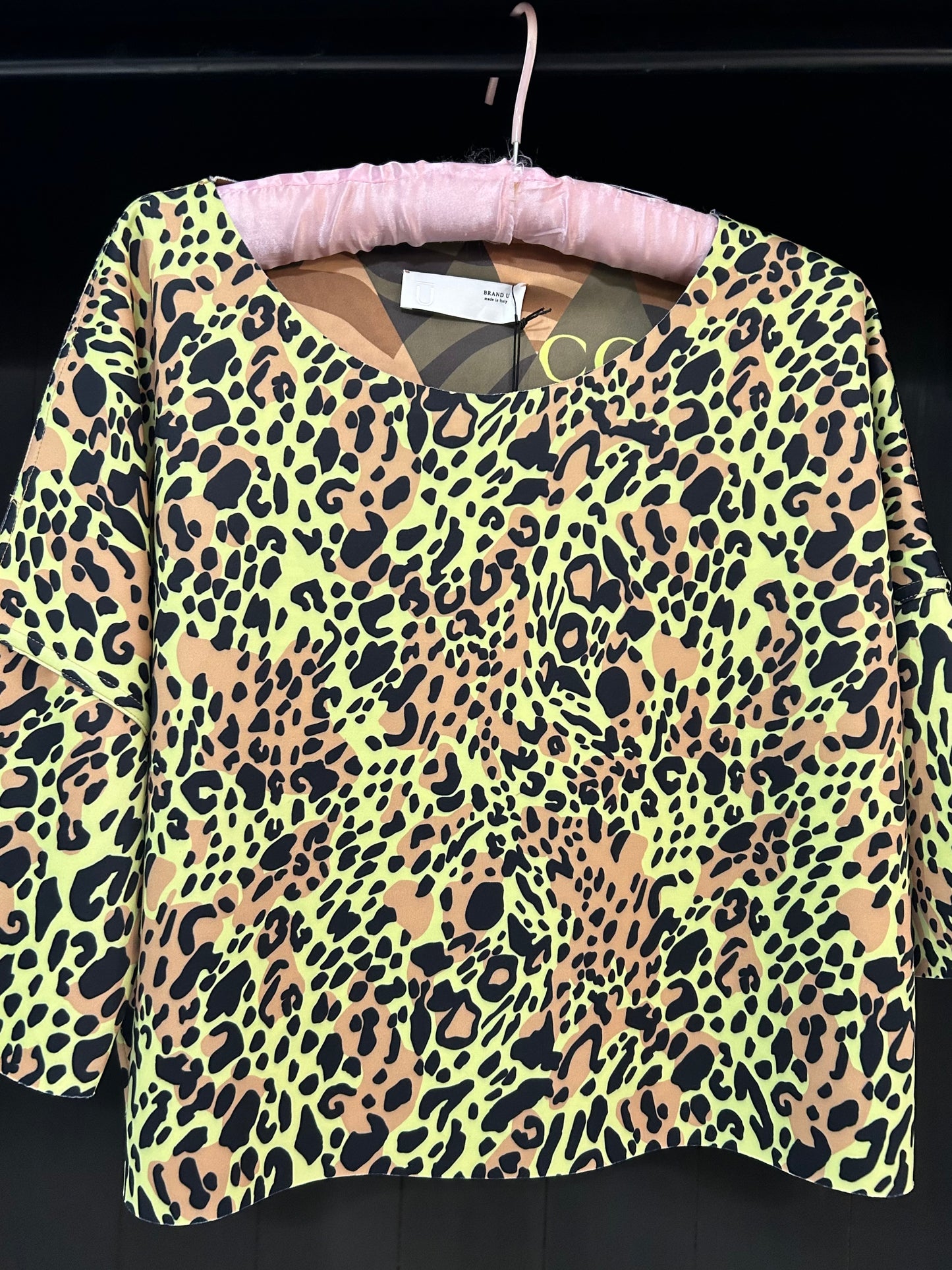 Brand Unique maglia