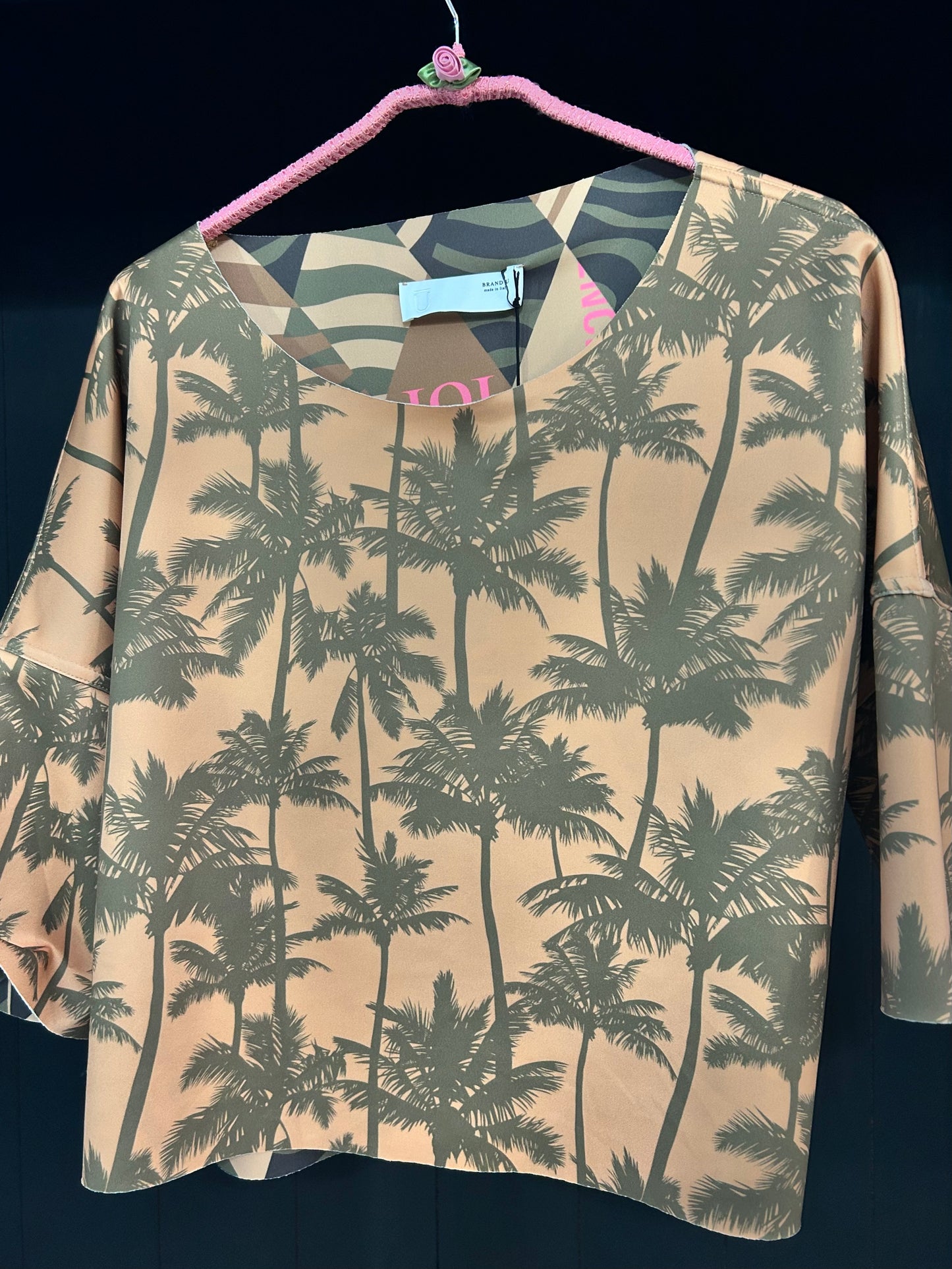 Brand Unique maglia