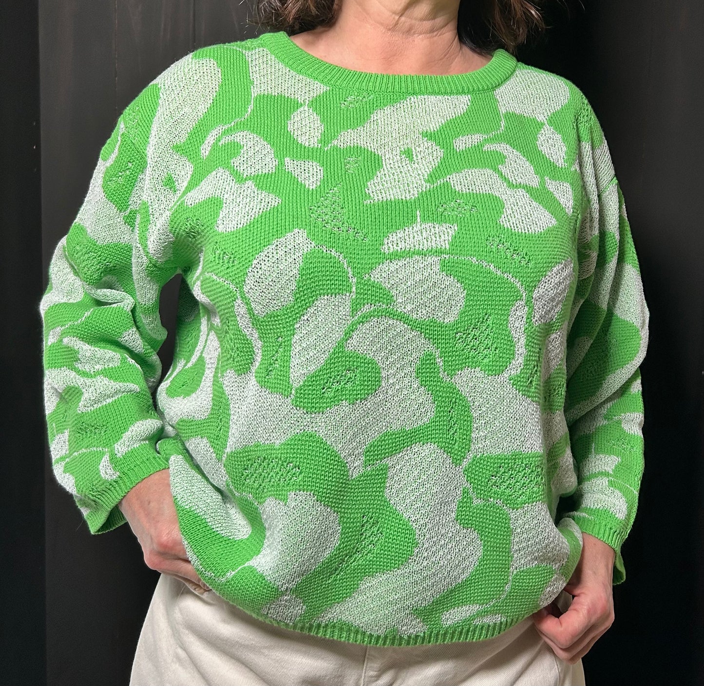 Floor pullover