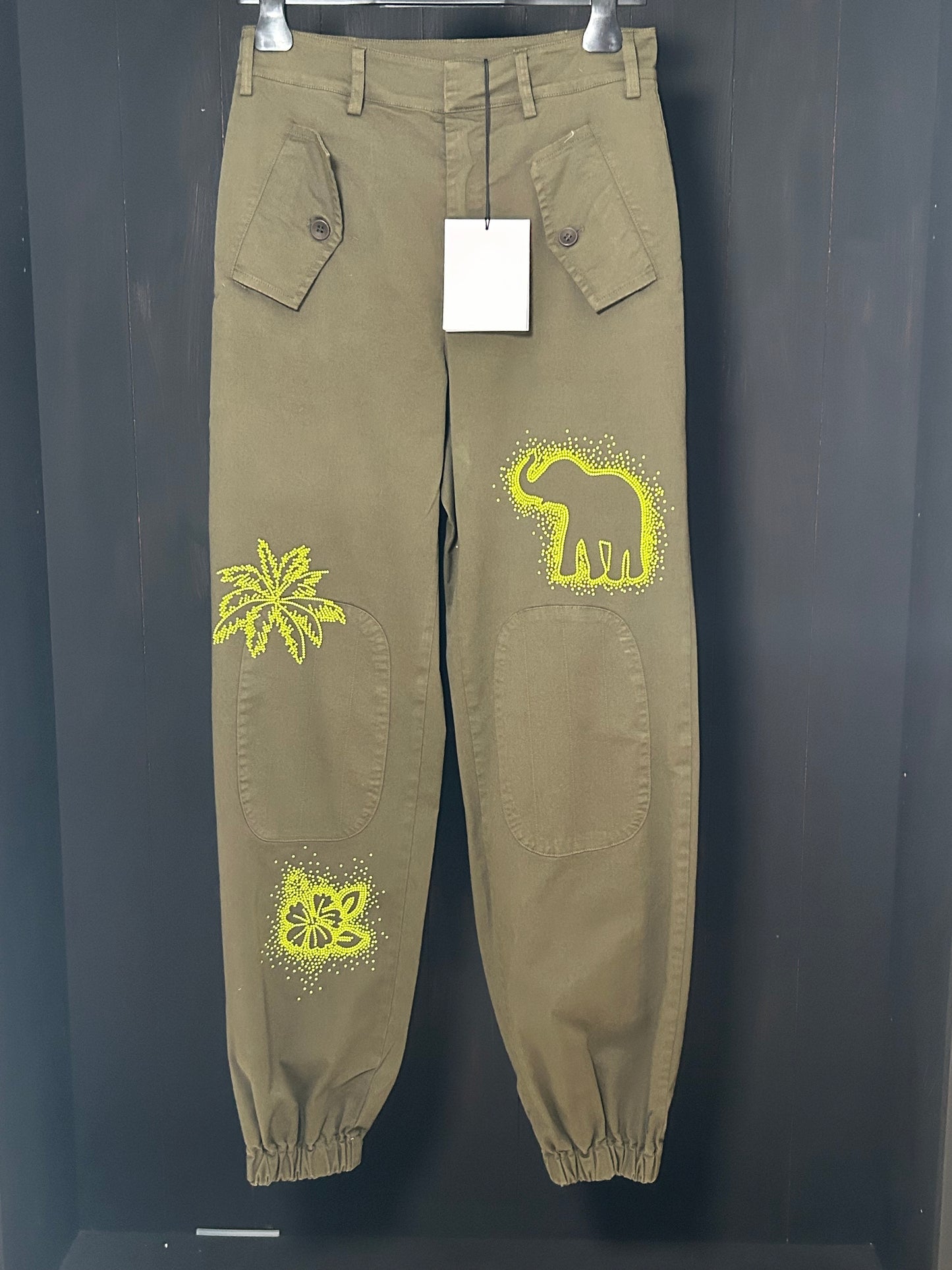 Brand Unique cargo